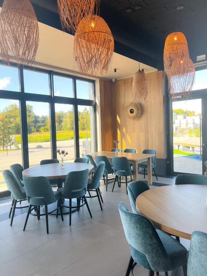 Polanki Aqua Apartamenty Nielimitowany Dostep Do Basenow Parking Free Kołobrzeg Exterior foto